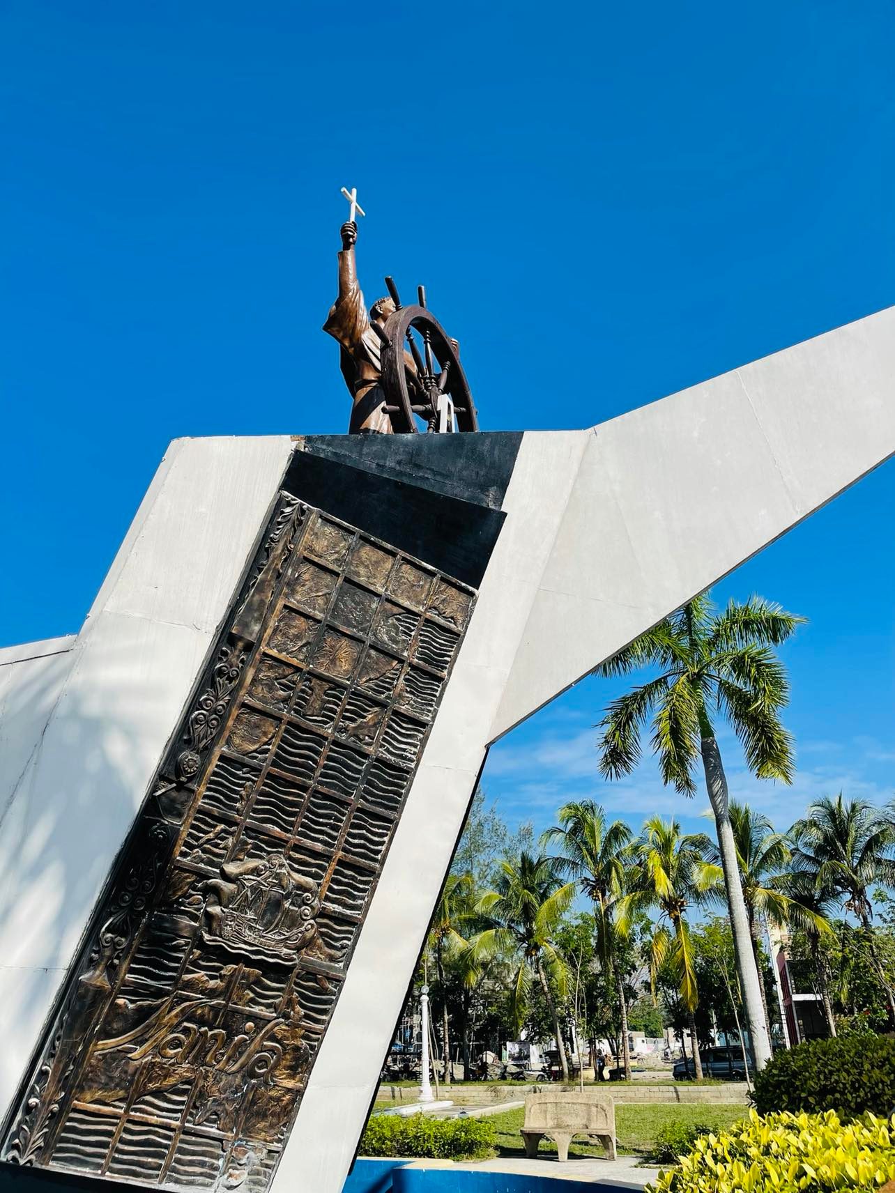Park Landmark Monument See Pangasinan
